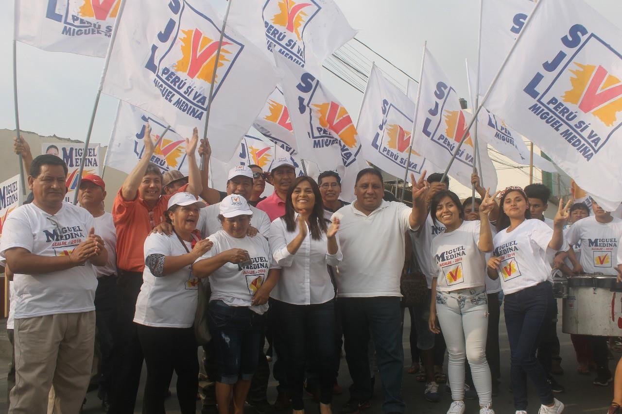 Trabajadores de la empresa monsefuana entonces llamada Editora Universal